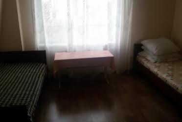 1832556509574927