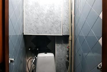 1833903907549927