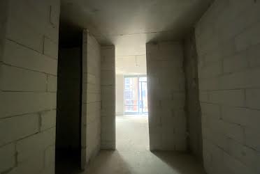 1832672551004937