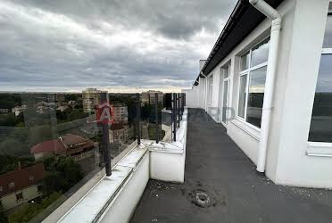 1835995954195942.jpg