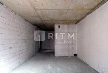 1835166074142955