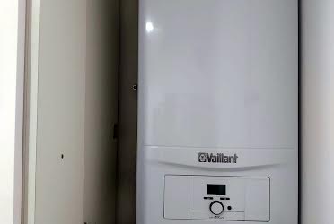1833812189955958