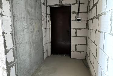 1826772710075965