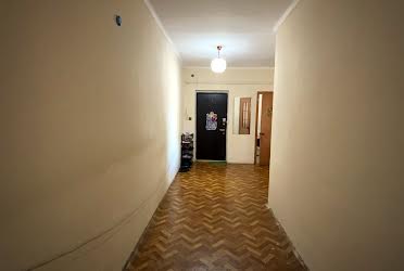 1831636709108097