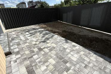 1836450461412980