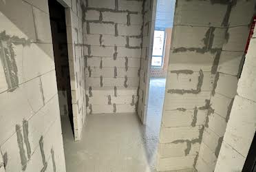 1827019544421991