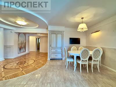 квартира по адресу Петропавловская ул., 87/3