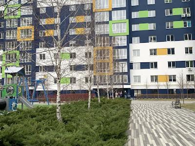 квартира за адресою Вишнева, 35