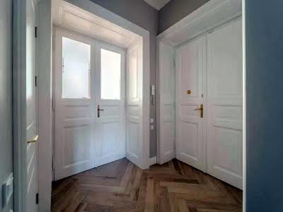 квартира за адресою Леся Мартовича вул., 8
