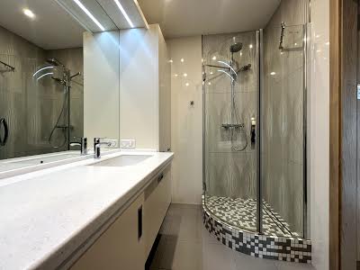 квартира за адресою Вишгородська вул., 45б