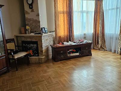 квартира за адресою Генерала Генадія Воробйова вул. (Курська), 13-Е