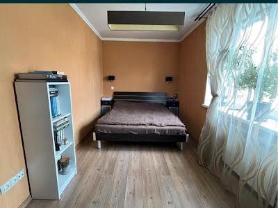 квартира за адресою Набережно-Хрещатицька вул., 35 А