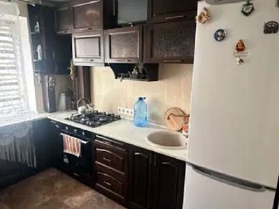 квартира за адресою Прирічна, 17Д