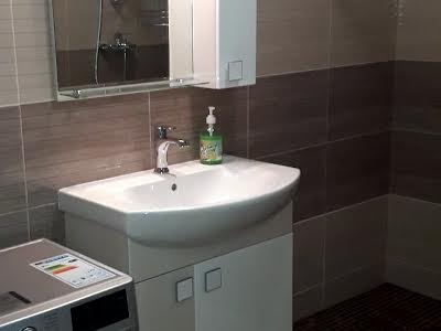 квартира за адресою Басейна вул., 6А