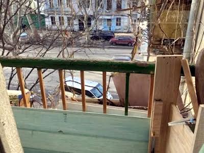 квартира за адресою Богдана Хмельницького вул., 1