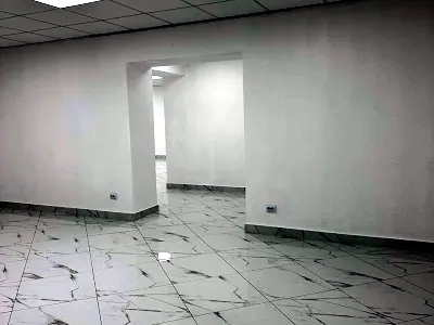 комерційна за адресою пасічна, 15