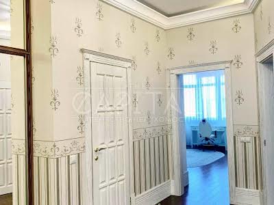 квартира за адресою Старонаводницька вул., 6б