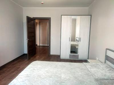 квартира за адресою Ревуцького вул., 54