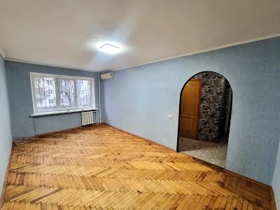 квартира за адресою Рельєфна вул., 6