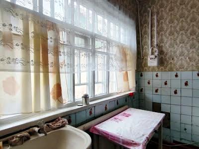 дом по адресу пгт. Высокий, Зеленогайська, 40