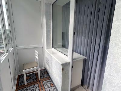 квартира за адресою Побутова, 4
