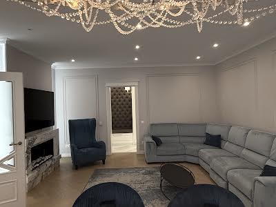 квартира за адресою Практична вул., 3
