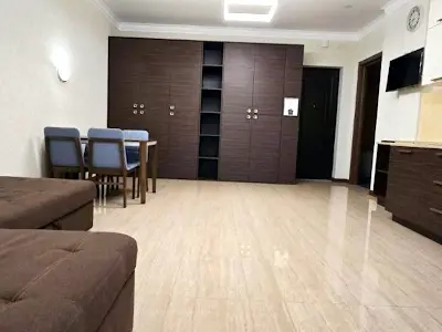 квартира по адресу Французский бульв., 23