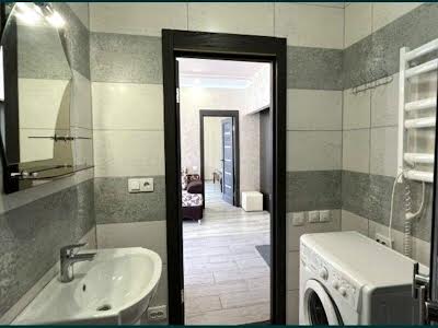 квартира за адресою Практична вул., 9А