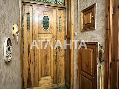 квартира по адресу Толстого Льва пл., 13
