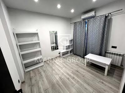 дом по адресу соборна, 16в