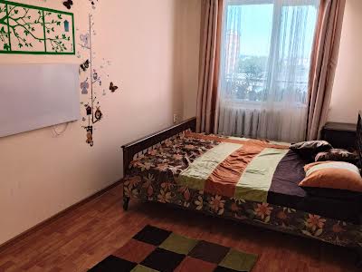 квартира за адресою Карпенка вул., 13