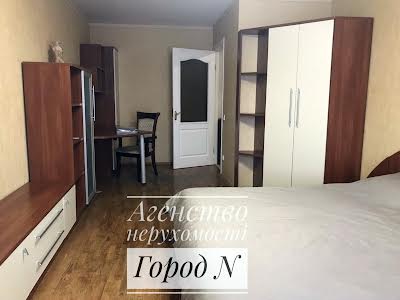 квартира по адресу Ломаковская ул. (Мичурина), 4