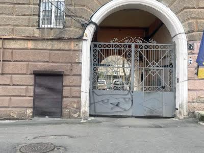 квартира по адресу Жуковского ул., 17
