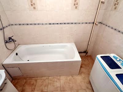 квартира по адресу Олены Пчилки ул., 2