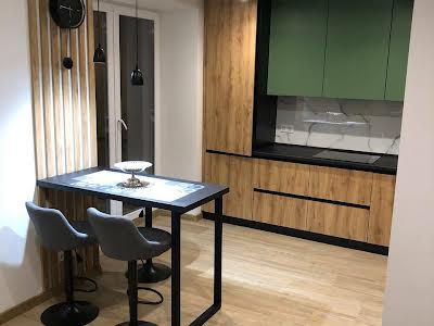 квартира за адресою Вербицького вул., 26