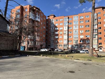 квартира за адресою Кленова вул., 2а/2