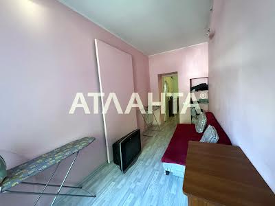 квартира за адресою Утьосова вул., 6