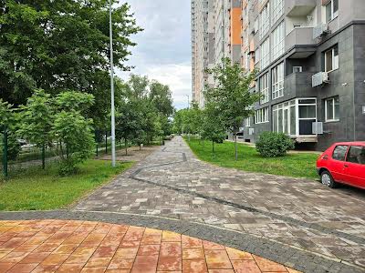 квартира за адресою Миколи Руденка бульв. (Кольцова), 8