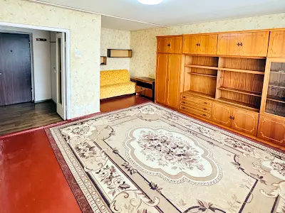 квартира за адресою Романа Шухевича просп. (Генерала Ватутіна), 22