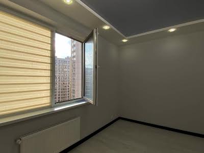 квартира за адресою Перлинна вул., 6