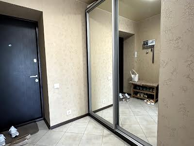 квартира за адресою Миру вул., 46