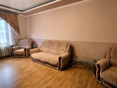 квартира за адресою Дмитрівська вул., 69