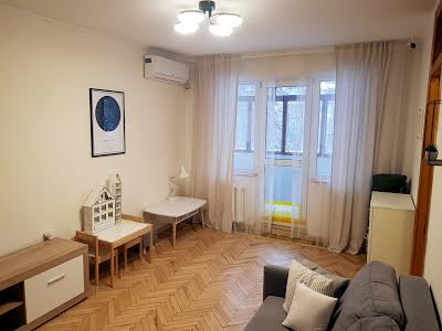 квартира за адресою Харків, Серпова вул., 5