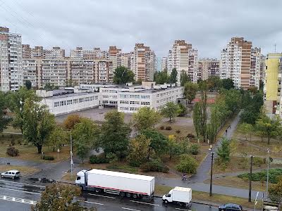 квартира за адресою Сержа Лифаря вул. (Олександра Сабурова), 1