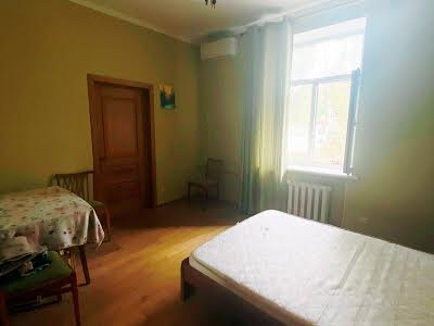 квартира за адресою Приморська вул., 23