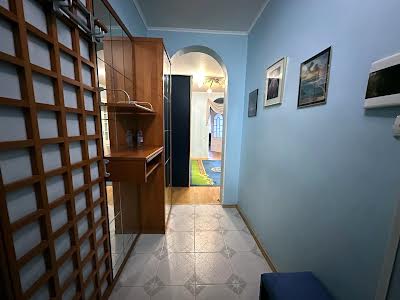 квартира по адресу Святошинская ул., 1