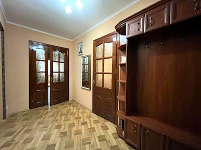 квартира за адресою Білозіра, 8