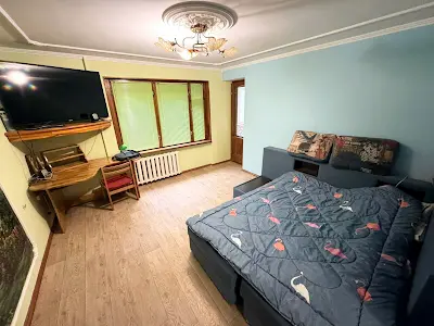 квартира за адресою Великотирнівська вул., 30