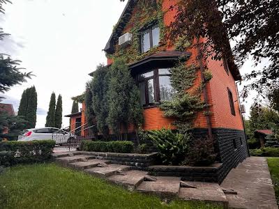 будинок за адресою Центральна