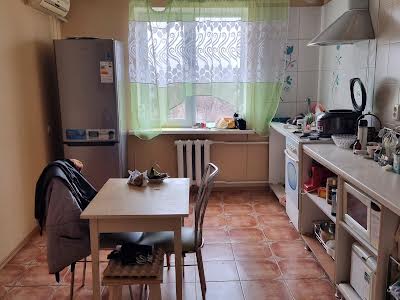 квартира за адресою Янтарна вул., 79